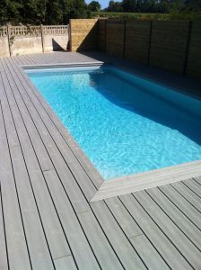 terrasse bois composite piscine