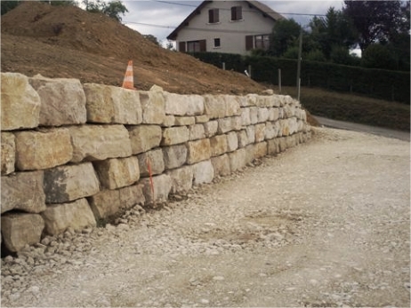 enrochement talus